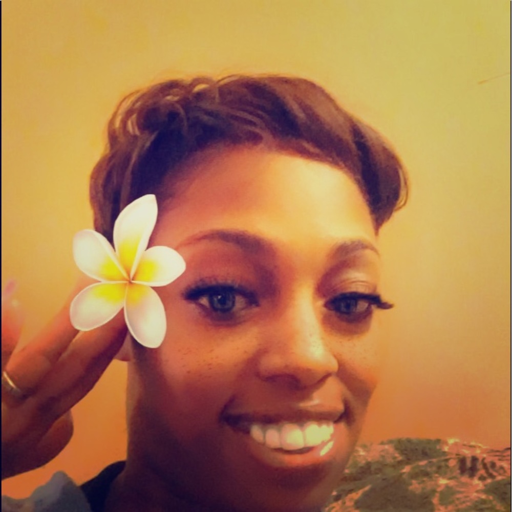 Meet your Posher, Shequita